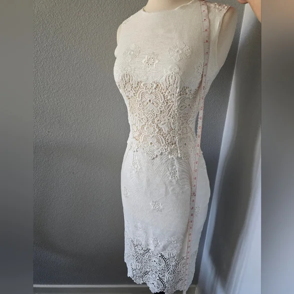 Authentic Rare Dolce & Gabbana Lace Midi Shift Off-White Dress 38 XS - Picture 6 of 9